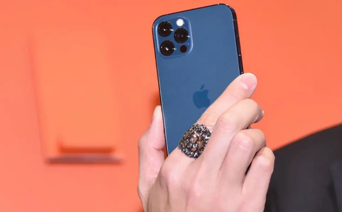 宁明苹果手机维修分享iPhone12系列重启方法教程 